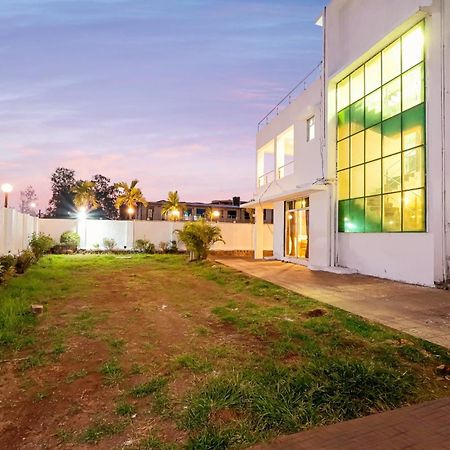לונבלה Ll Empyrean Stays II 6Bhk Big Daddy Villa II Private Pool II Ac II View Ll מראה חיצוני תמונה