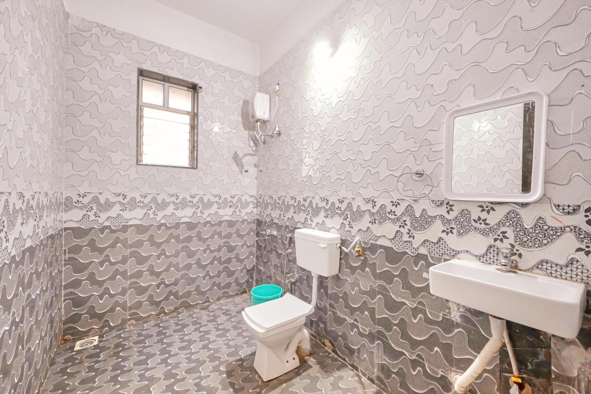לונבלה Ll Empyrean Stays II 6Bhk Big Daddy Villa II Private Pool II Ac II View Ll מראה חיצוני תמונה