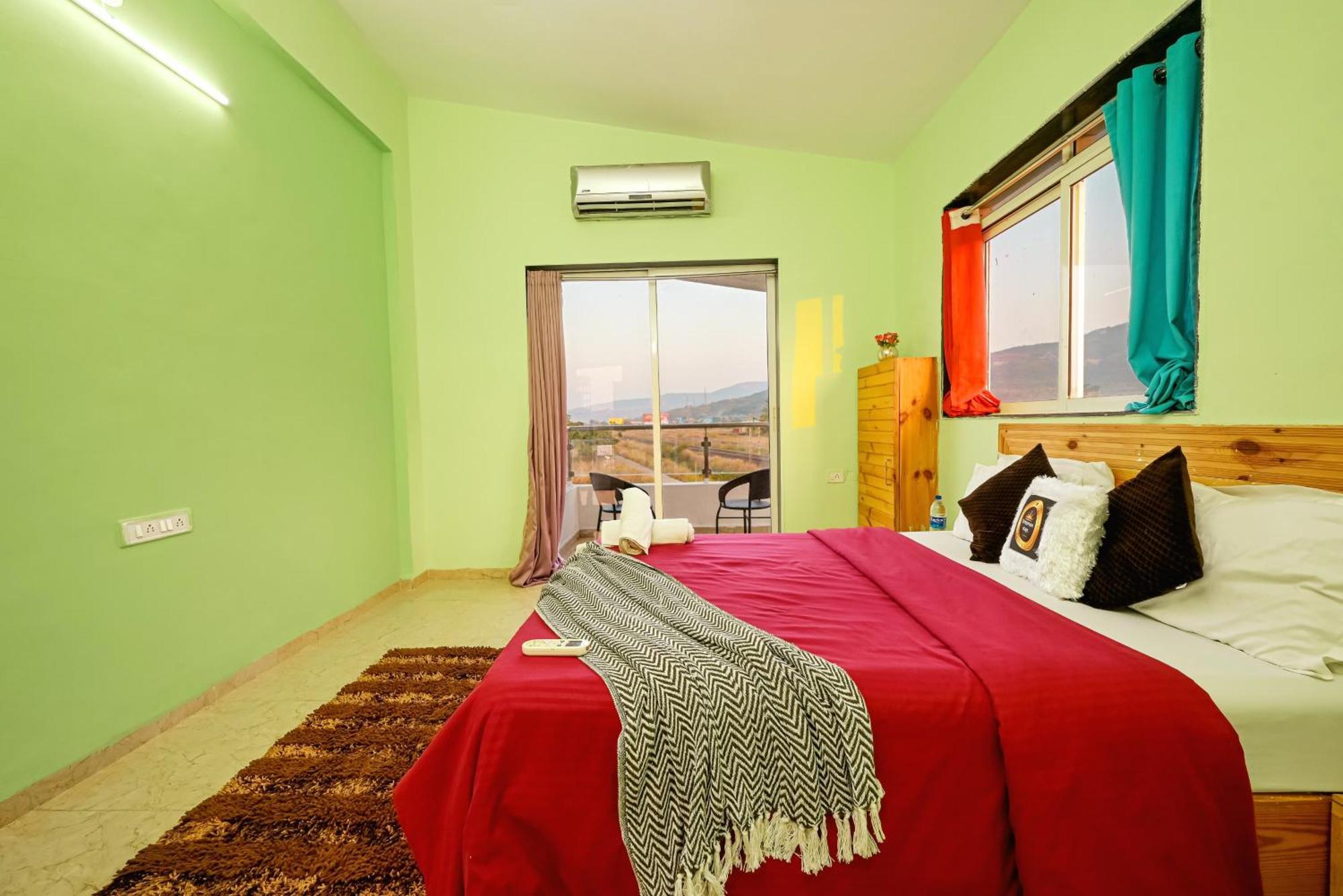 לונבלה Ll Empyrean Stays II 6Bhk Big Daddy Villa II Private Pool II Ac II View Ll מראה חיצוני תמונה