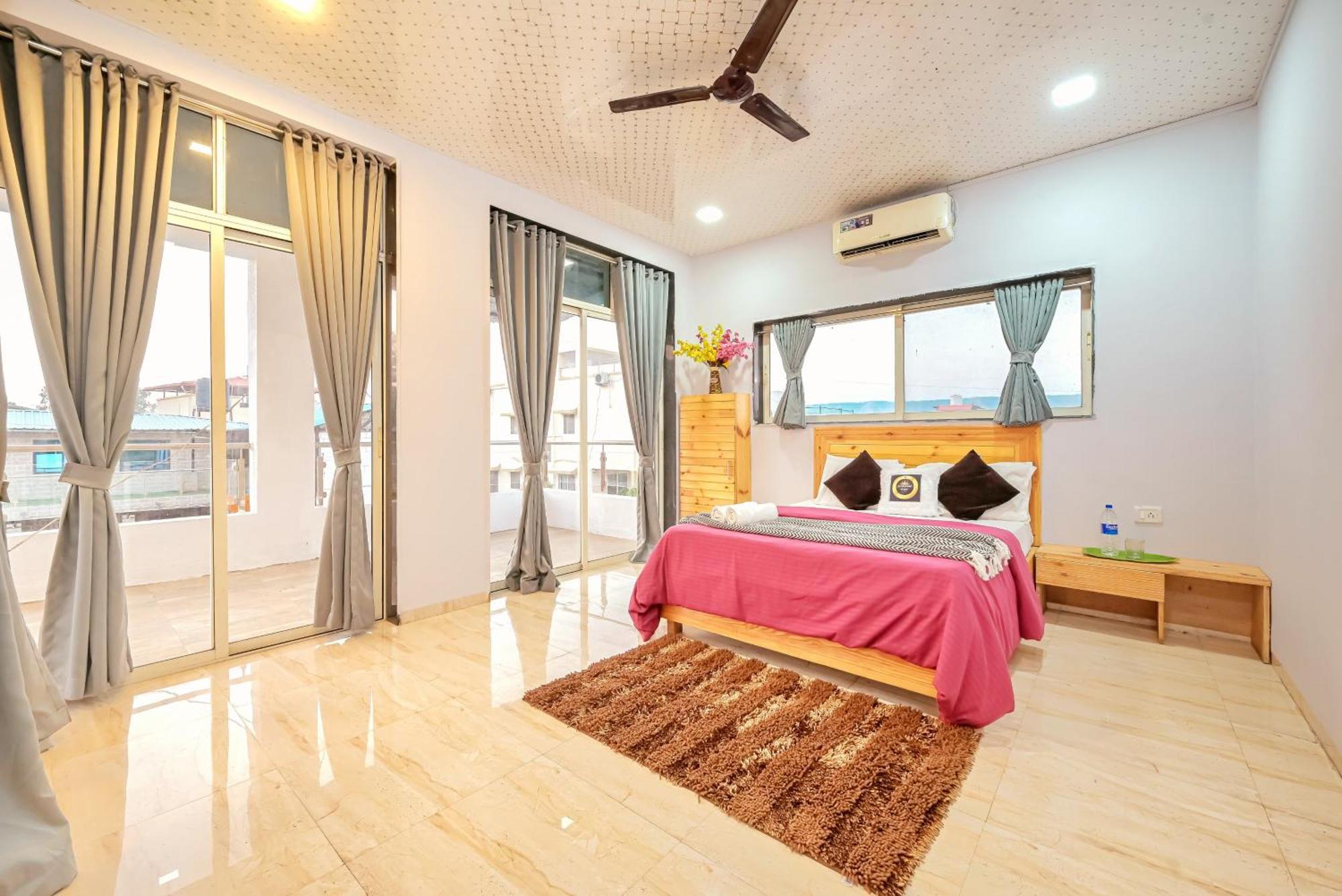 לונבלה Ll Empyrean Stays II 6Bhk Big Daddy Villa II Private Pool II Ac II View Ll מראה חיצוני תמונה