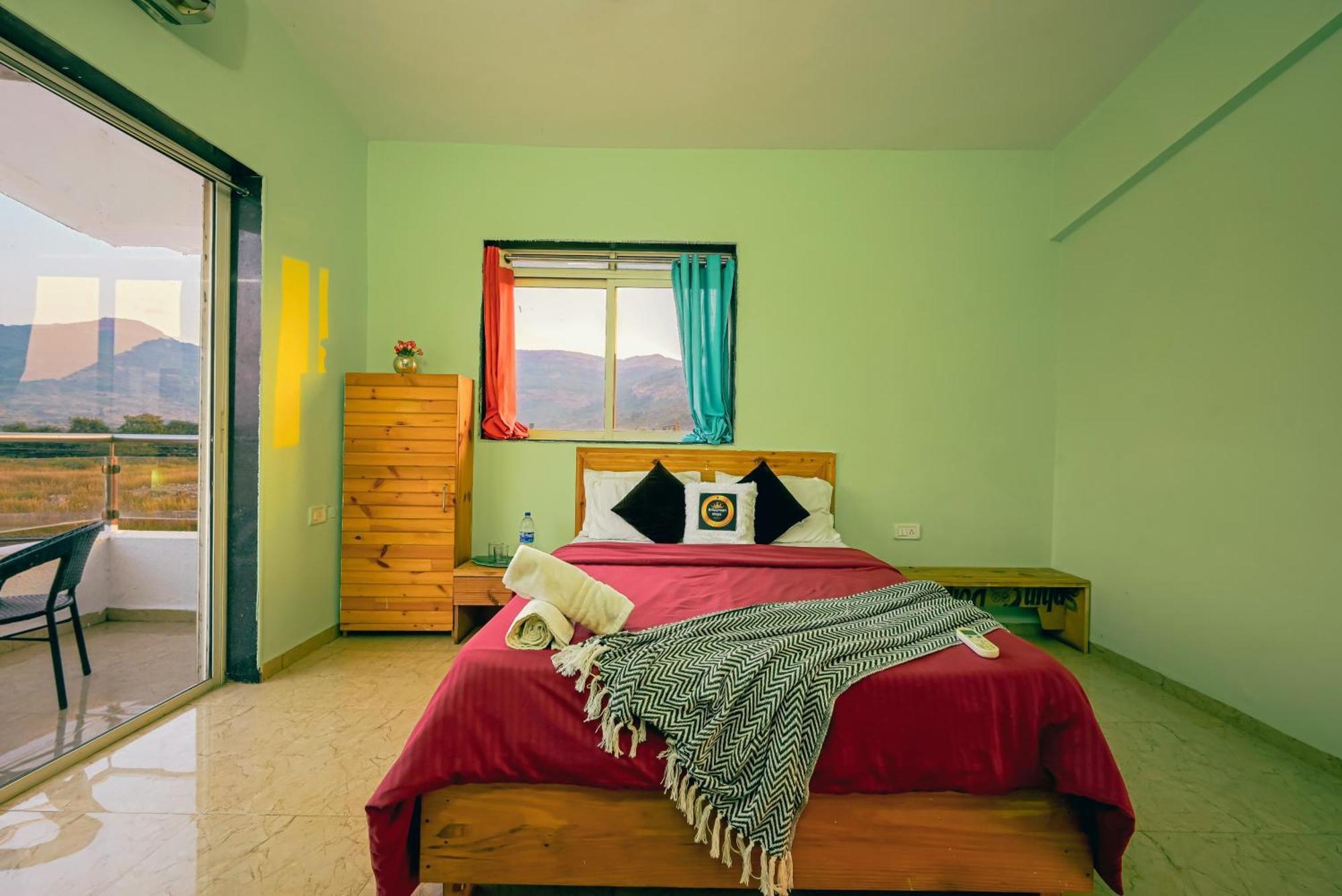 לונבלה Ll Empyrean Stays II 6Bhk Big Daddy Villa II Private Pool II Ac II View Ll מראה חיצוני תמונה